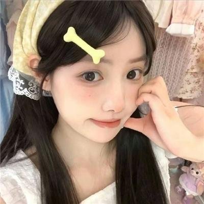 私聊 海报